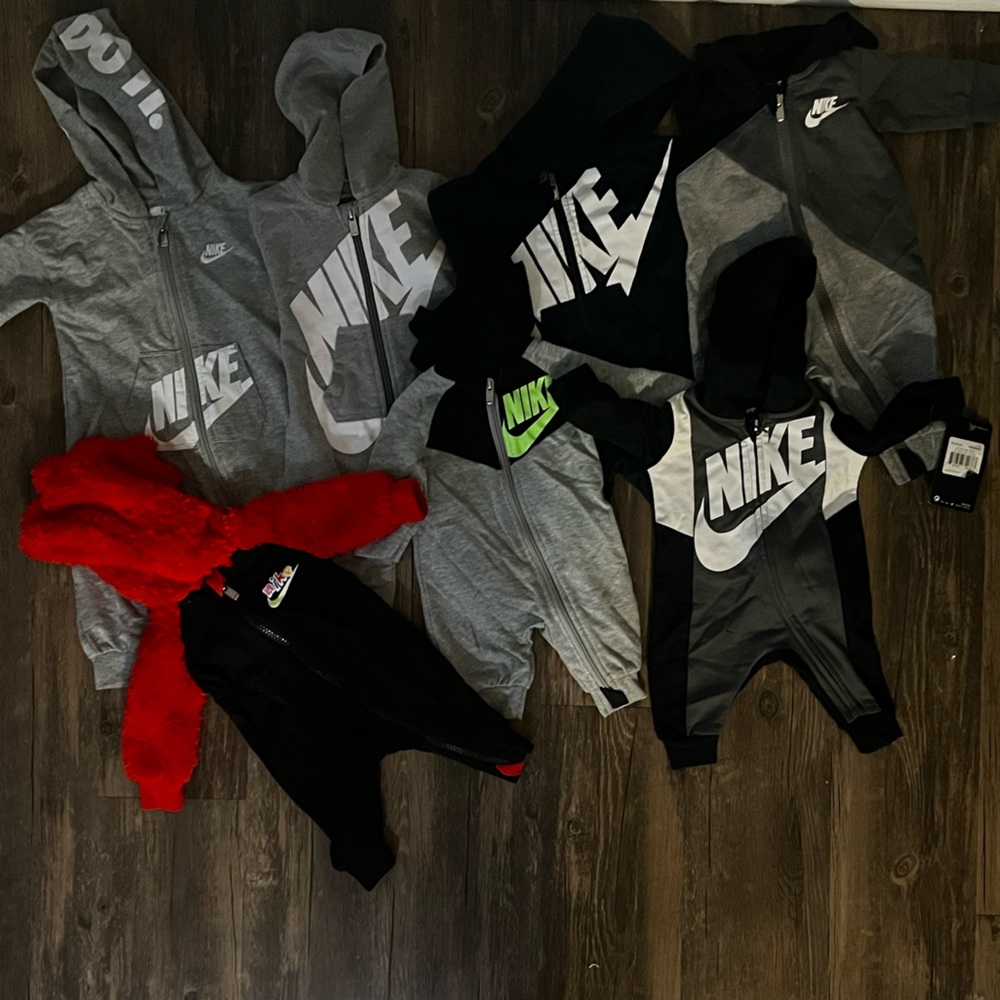 Nike Baby One Piece Starter Pack